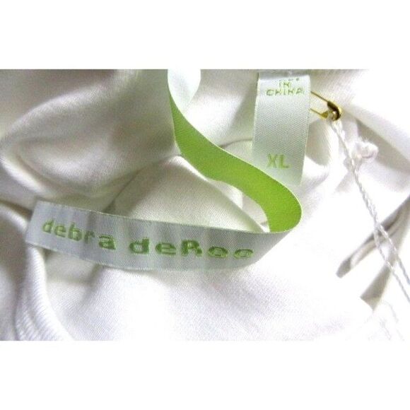 Debra DeRoo White Tank Top Sleeveless Scoop Neck Crest Applique Cotton XL NEW - Picture 6 of 7